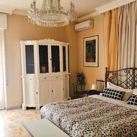 דירות קאסרטה Residenza Carlo Di Borbone מראה חיצוני תמונה
