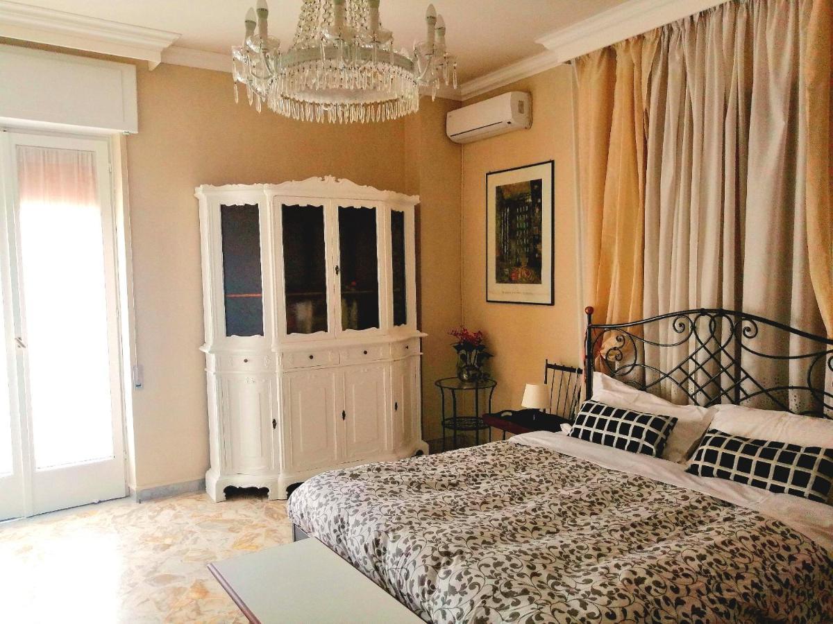 דירות קאסרטה Residenza Carlo Di Borbone מראה חיצוני תמונה