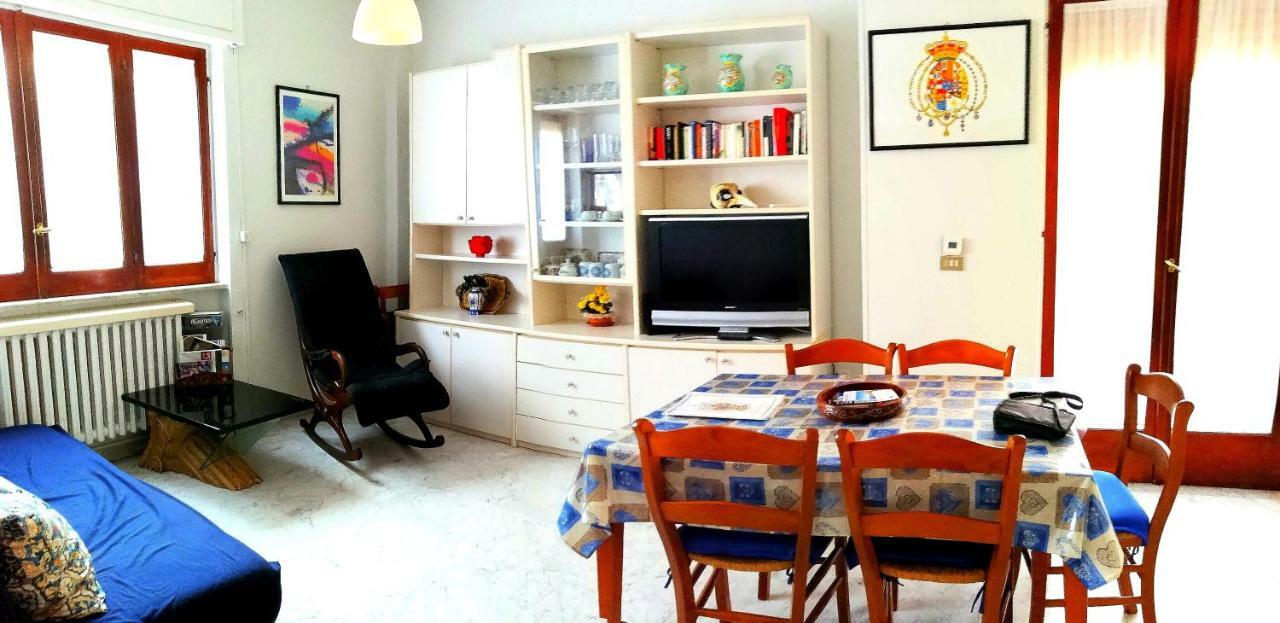 דירות קאסרטה Residenza Carlo Di Borbone מראה חיצוני תמונה